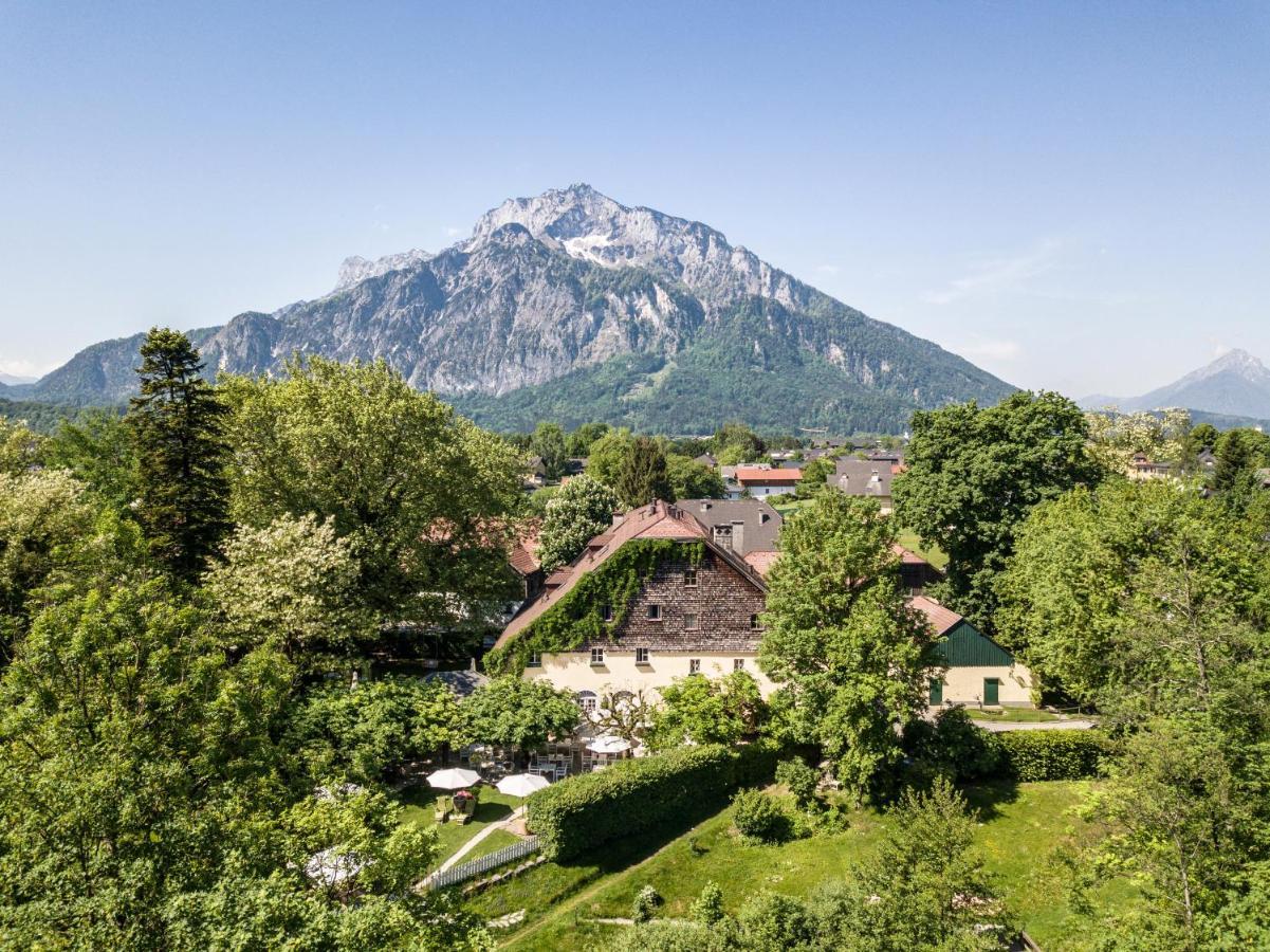 Der Schlosswirt Zu Anif - Biedermeierhotel Und Restaurant Екстер'єр фото